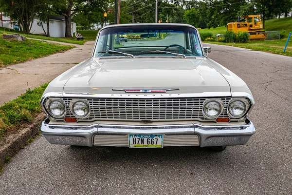 Des Moines July 2022 High Perspective Front View 1963 Chevrolet — Stock Photo, Image