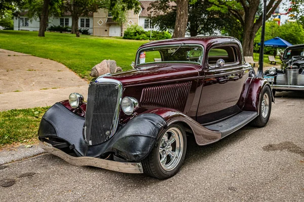 Des Moines Července 2022 Pohled Velké Perspektivy Ford Custom Window — Stock fotografie