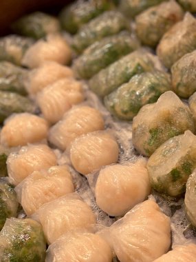 The Hong Kong dim sum, shrimp dumplings in bamboo steamer