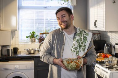 Makarnamla gurur duyuyorum.