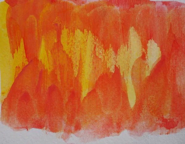 Beyaz kağıda suluboya vuruşu ve sprey, elle sarıya boyanmış, turuncu ve kırmızı renkli sıvı damlalar.