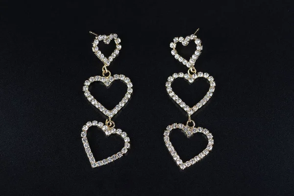 Diamantové Náušnice Šperky Luxusní Stříbrné Zlaté Náušnice Diamanty Safíry Černém — Stock fotografie