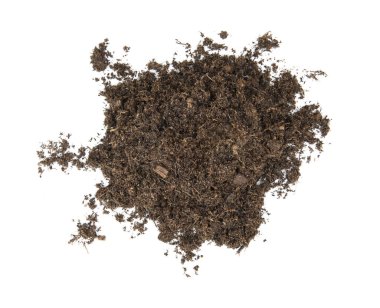 Üst manzara bir yığın turba yosunu ya da bitkiler için toprak. beyaz arkaplanda izole