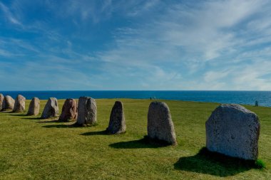 Ales stenar taşları Ale 'nin İskandinav Taşları İsveç (İsveççe: Ales stenar), İsveç' in güneyindeki İskandinavya 'da bulunan bir anıttır..