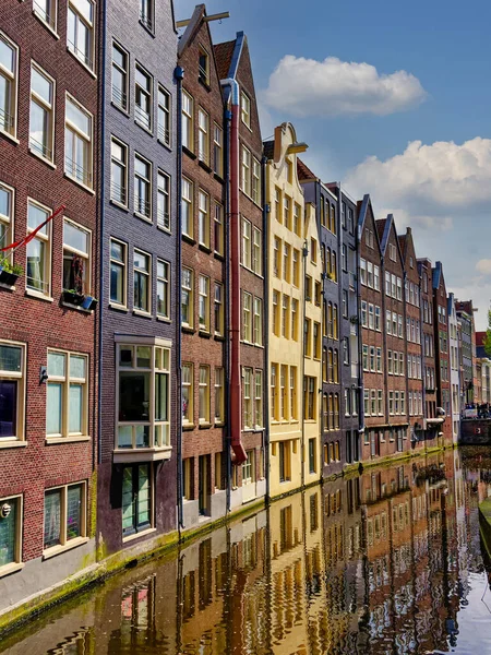 Amsterdam Şehri Hollanda Hollanda Daki Eski Şehir Merkezinde Tarihi Evler — Stok fotoğraf