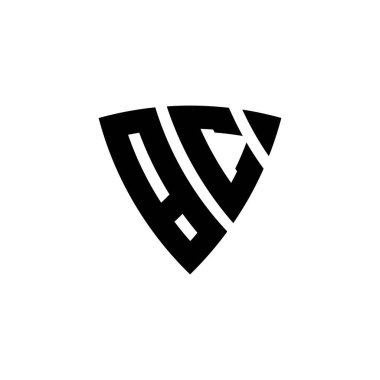 Beyaz arkaplanda izole edilmiş BC Monogram logo harfi üçgen kalkan şekli tasarımı. Üçgen monogram logosu, kalkan monogramı, üçgen kalkan harfi..