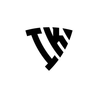 Beyaz arkaplanda izole edilmiş üçgen kalkan biçimi tasarımlı IK Monogram logo harfi. Üçgen monogram logosu, kalkan monogramı, üçgen kalkan harfi..