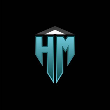 Modern mavi ışık oyun tasarımlı HM Monogram logo harfi. Geometrik esport logosu, oyun kalkanı logosu tasarımı.