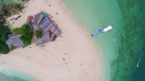 Veduta Aerea Drone Video Incredibile Piccola Isola Bellissima Spiaggia Tropicale — Video Stock