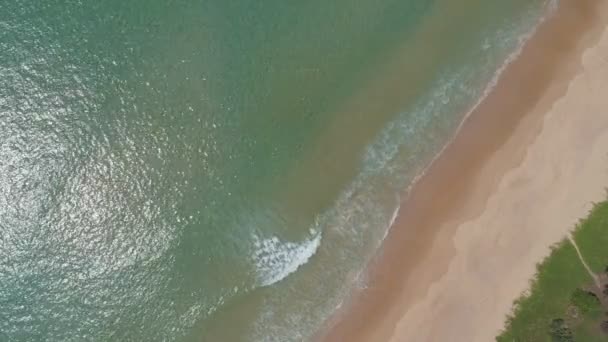 Beautiful Sea Wave Summer Season Πλάνα Από Drone Αεροφωτογραφία Καταπληκτικό — Αρχείο Βίντεο