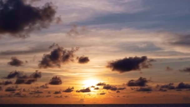 Amazing Clouds Sea Timelapse Sunset Sunrise Burning Golden Sky Shining — Stock Video