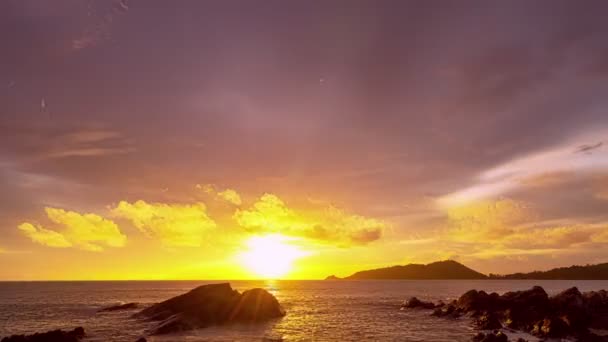 Time Lapse Nuvole Colorate Nel Tempo Del Tramonto Bella Luce — Video Stock