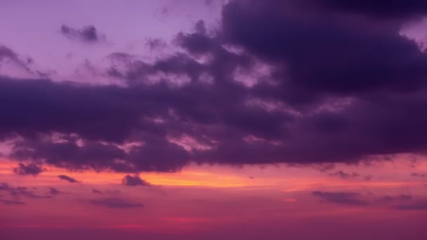 Dramatic Sunrise Sky Amazing Colorful Clouds Sea Timelapse Video Phuket — Wideo stockowe