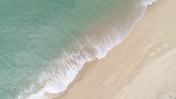 Phuket Mar Hermosas Olas Estrellarse Playa Vista Aérea Olas Romper — Vídeo de stock