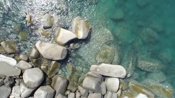 Beautiful Seashore Rocks Phuket Ocean Sea Waves Crashing Rocks Cliff — Stock videók