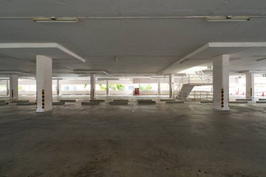 Garaj mağazası içi boş otopark ya da garaj iç mimari ofis