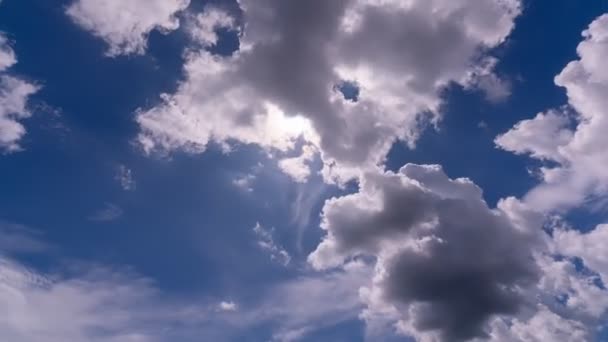 Cielo Azul Nubes Blancas Cloudscape Timelapse Increíble Verano Cielo Azul — Vídeo de stock