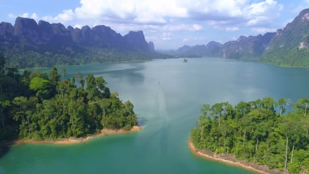 Vista Aérea Drone Pico Montanha Tropical Tailândia Lindas Ilhas Arquipélago — Vídeo de Stock