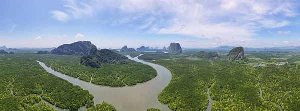 Vista Aérea Drone Disparo Hermoso Bosque Paisaje Natural Por Mañana —  Fotos de Stock