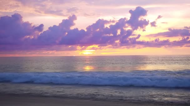 Tropical Sea Sunset Sunrise Sea Video Sun Touches Horizon Red — Vídeo de Stock