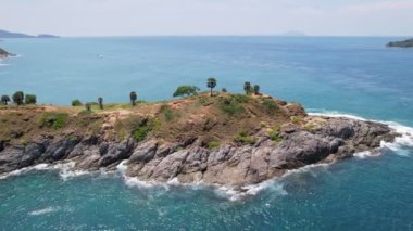 Phuket Tayland 'da deniz manzaralı Pelerin Laem Promthep Pelerin güzel deniz