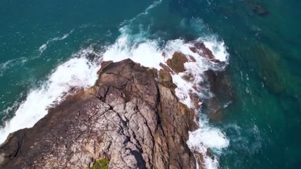 Aerial View Seashore Phuket Island Beautiful Sea Surface Amazing Waves — Stockvideo