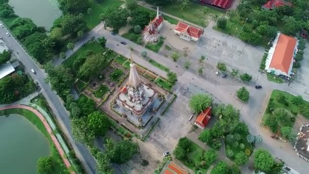 Letecký Pohled Drone Rotovat Záběr Chalong Chrámu Phuket Thajsku — Stock video