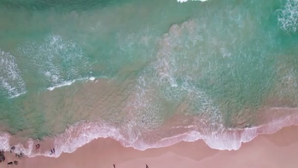 Imágenes Alta Calidad Vista Superior Playa Del Mar Hermosas Olas — Vídeo de stock