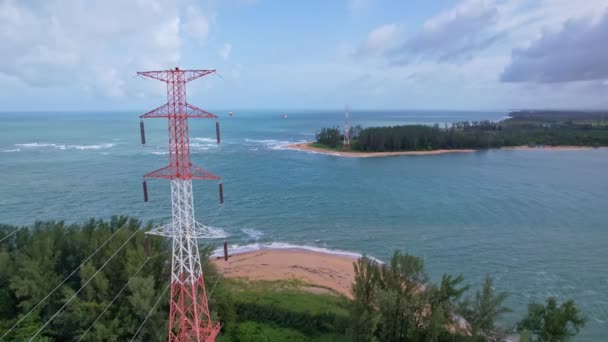 Aerial View High Voltage Steel Power Pylons Transmission Tower Supporting — 图库视频影像