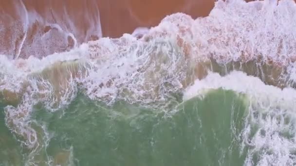 Top View Trópusi Strand Csodálatos Hullámok Tenger Háttér — Stock videók