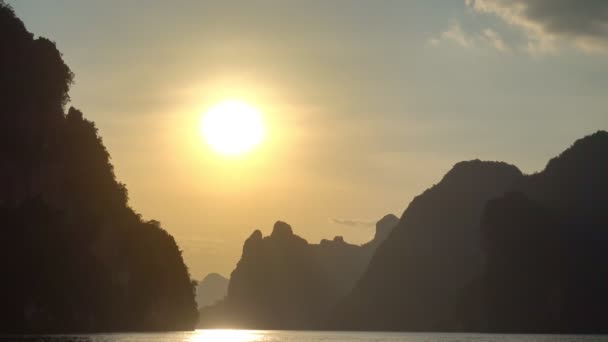 Amazing Sunset Nature View Tropical Mountain Peak Thailand Beautiful Archipelago — Video Stock