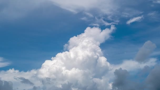 Дивовижне Часове Відео Про Хмари Блакитне Небо Білі Хмари Пухнасті — стокове відео