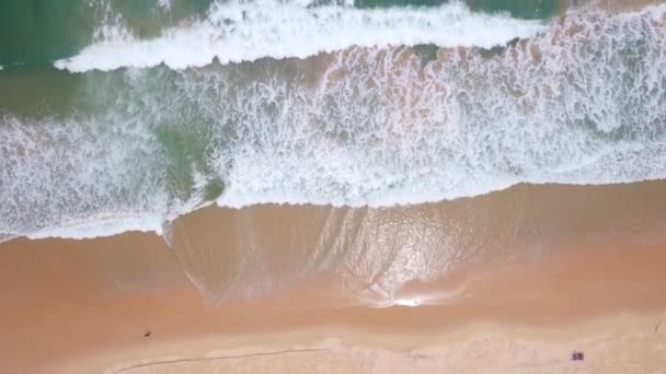 Top View Tropical Beach Amazing Waves Sea Background Crashing Waves — Vídeo de stock