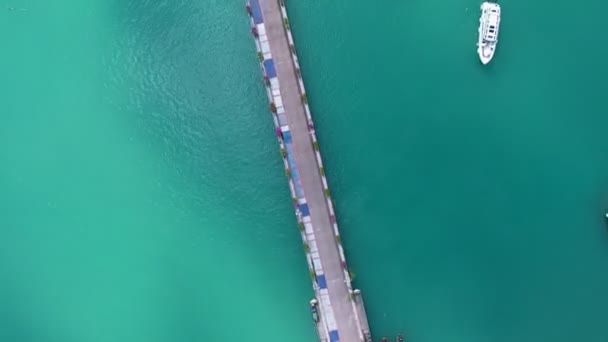 Aerial View Hyperlapse Videó Chalong Harbour Phuket Thaiföld Csodálatos Tenger — Stock videók