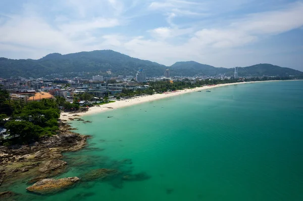 Piękna Plaża Patong Phuket Tajlandia Niesamowite Morze Plaża Piasek Turystycznym — Zdjęcie stockowe