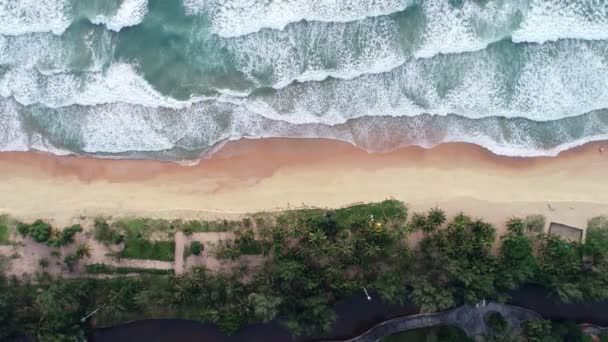 Vista Superior Playa Tropical Mar Olas Increíbles Fondo Marino Rompiendo — Vídeos de Stock