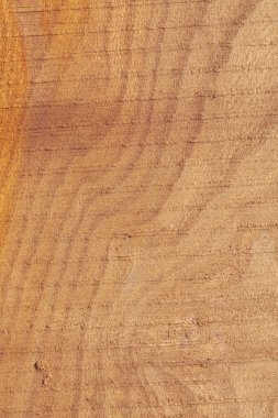 Yıllık halkaları ve çatlakları olan eski ağaç kütüğünün dokusu. Ahşap doku