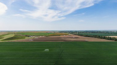 Silahların Sulama Sulama Sistemi 'nin hava görüntüsü Buğday Alanı