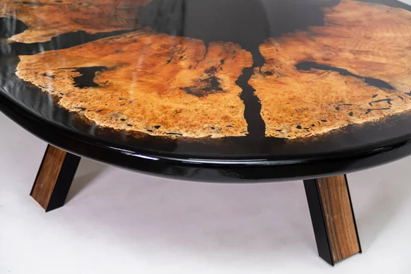 Closeup Epoxy Resin Table Edge White Background — ストック写真