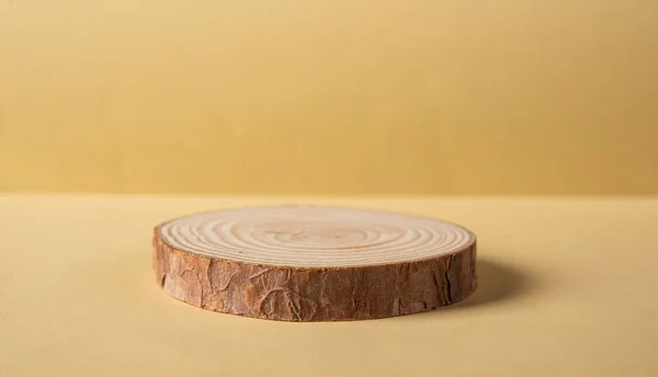 Isolated Wooden Podium Natural Background Product Mockup — Fotografia de Stock