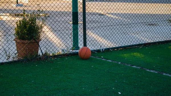 Ποδόσφαιρο Δίχτυ Στο Γήπεδο — Φωτογραφία Αρχείου