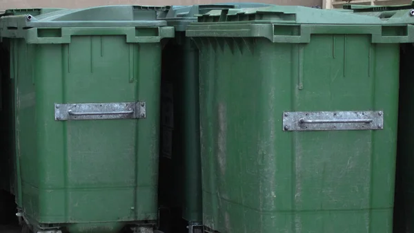 Green Recycle Bin Lot Garbage — Stockfoto