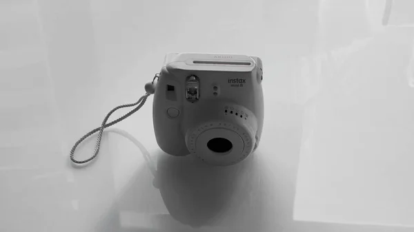 Een Witte Grijze Cctv Camera Een Muur — Stockfoto
