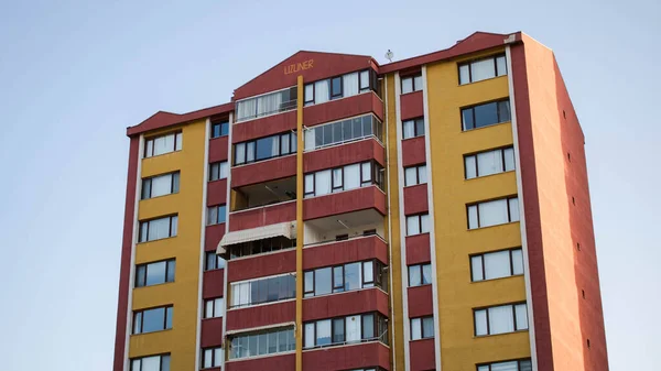 Modern Apartment Building Architecture Concept — Stock Photo, Image