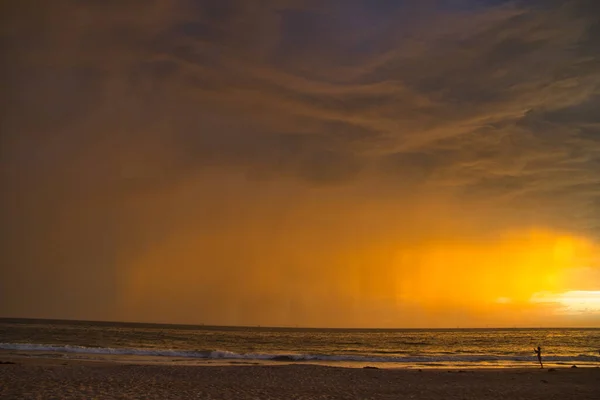 Blixtnedslag Storm Vid Solnedgången Carpinteria — Stockfoto