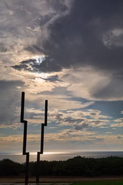 Carpinteria California üzerinde fırtına bulutları