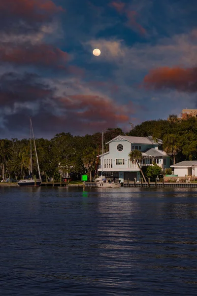 Užívám Slunečný Zimní Den Vody Eau Gallie Florida — Stock fotografie