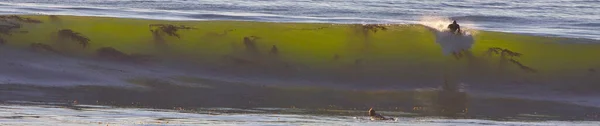 Surfing Old Coast Highway Ventura California — Zdjęcie stockowe