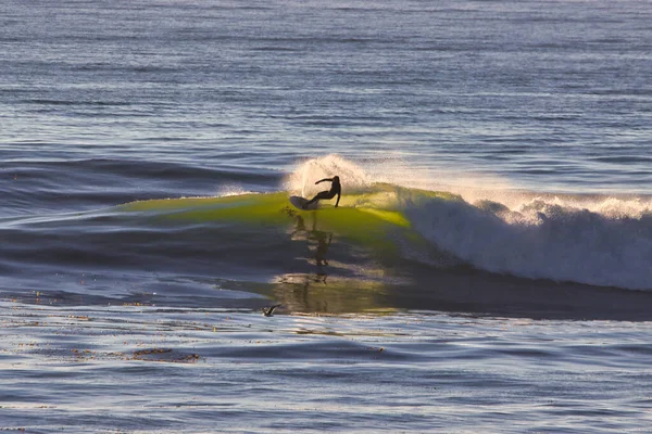 Surfing Στην Παλιά Ακτή Highway Στη Ventura Καλιφόρνια — Φωτογραφία Αρχείου