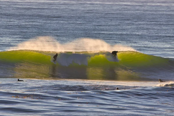 Surfeando Autopista Costa Vieja Ventura California — Foto de Stock